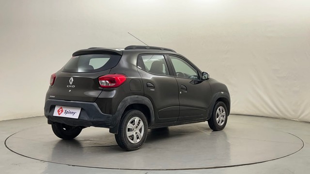 Second-hand 2017 Renault KWID 1.0 AMT RXT for sale in Mysore-3
