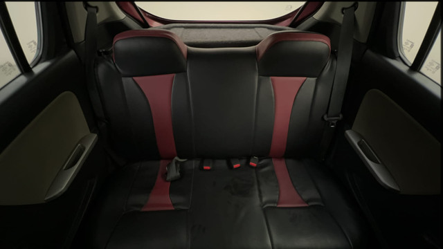 Second-hand 2016 Maruti Suzuki Alto K10 VXI for sale in Bangalore-28