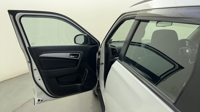 Second-hand 2021 Maruti Suzuki Vitara Brezza ZXI Plus for sale in Mysore-34