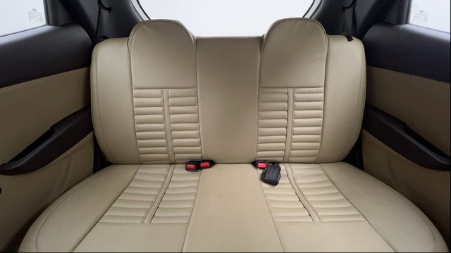 Second-hand 2016 Hyundai EON Era for sale in Ghaziabad-34