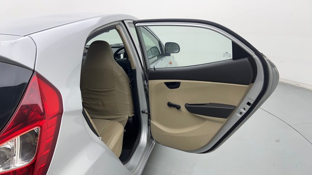 Second-hand 2016 Hyundai EON Era for sale in Ghaziabad-37