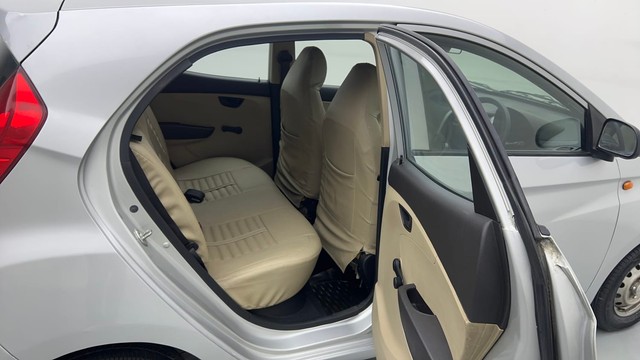 Second-hand 2016 Hyundai EON Era for sale in Ghaziabad-39