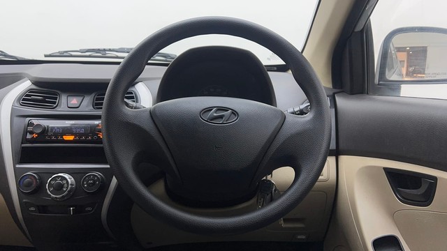 Second-hand 2016 Hyundai EON Era for sale in Ghaziabad-25