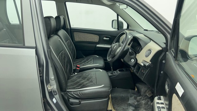 Second-hand 2016 Maruti Suzuki Wagon R VXI 1.2 for sale in Chennai-15