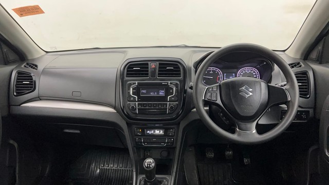 Second-hand 2016 Maruti Vitara Brezza ZDi for sale in Mumbai-11