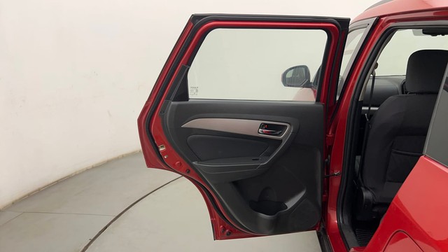 Second-hand 2016 Maruti Vitara Brezza ZDi for sale in Mumbai-29