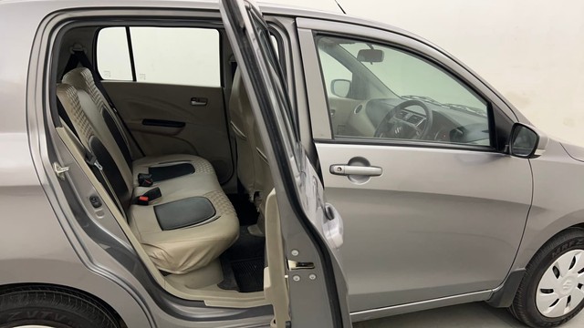 Second-hand 2017 Maruti Celerio ZXI for sale in Mumbai-23