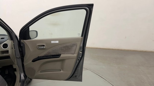 Second-hand 2017 Maruti Celerio ZXI for sale in Mumbai-16