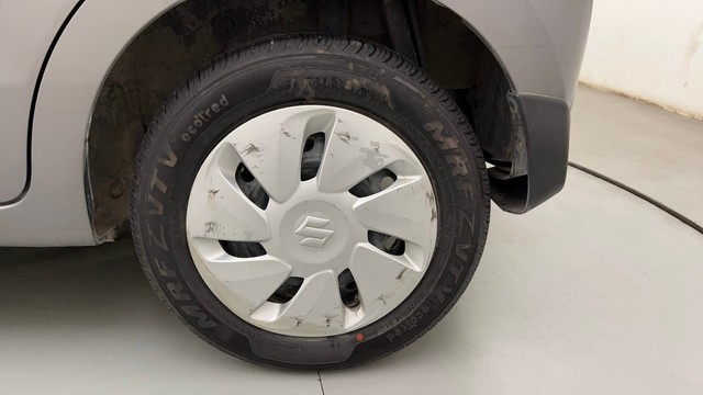 Second-hand 2017 Maruti Celerio ZXI for sale in Mumbai-19