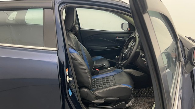 Second-hand 2023 Maruti Suzuki Baleno Zeta for sale in Kolkata-15