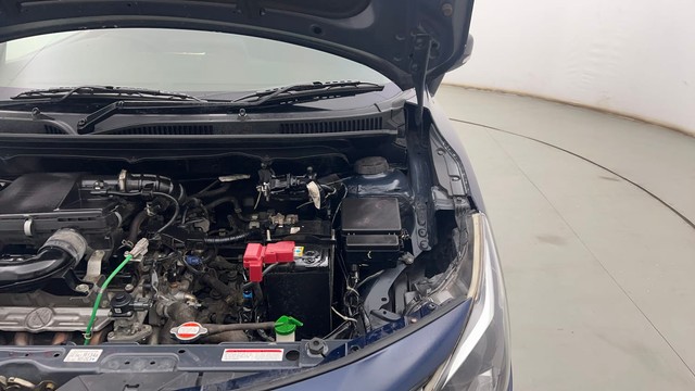 Second-hand 2023 Maruti Suzuki Baleno Zeta for sale in Kolkata-35