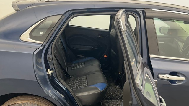 Second-hand 2023 Maruti Suzuki Baleno Zeta for sale in Kolkata-38