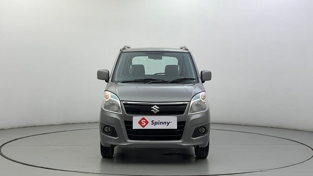 Second-hand 2017 Maruti Suzuki Wagon R VXI for sale in Ahmedabad-7