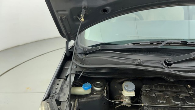 Second-hand 2017 Maruti Suzuki Wagon R VXI for sale in Ahmedabad-32