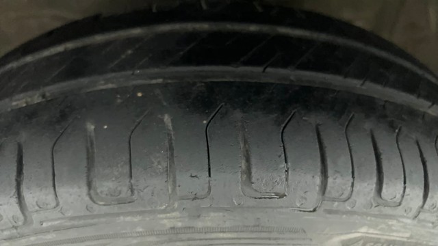 Second-hand 2017 Maruti Suzuki Wagon R VXI for sale in Ahmedabad-24