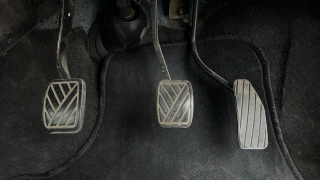 Second-hand 2017 Maruti Suzuki Wagon R VXI for sale in Ahmedabad-14