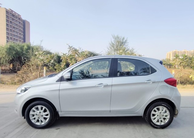 Second-hand 2017 Tata Tiago 1.2 Revotron XZ for sale in Ahmedabad-3