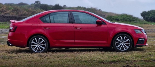 Skoda Octavia RS Second-hand 2018 Skoda Octavia RS for sale in Coimbatore-1