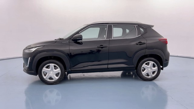 Second-hand 2024 Nissan Magnite XL for sale in Lucknow-6