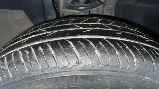 Second-hand 2024 Nissan Magnite XL for sale in Lucknow-24