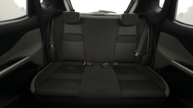 Second-hand 2024 Nissan Magnite XL for sale in Lucknow-32