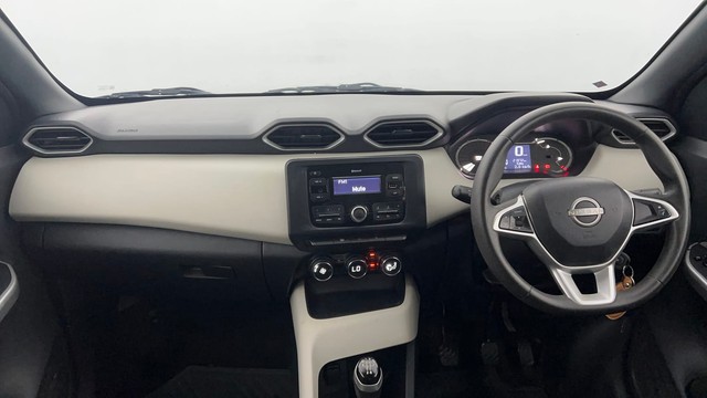 Second-hand 2024 Nissan Magnite XL for sale in Lucknow-11