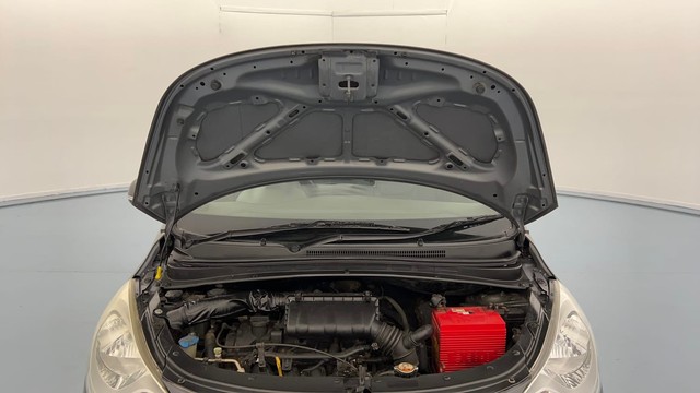 Second-hand 2013 Hyundai i20 Sportz Petrol for sale in Lucknow-8