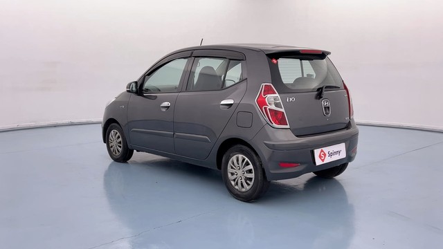 Second-hand 2013 Hyundai i20 Sportz Petrol for sale in Lucknow-5