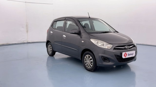 Second-hand 2013 Hyundai i20 Sportz Petrol for sale in Lucknow-1