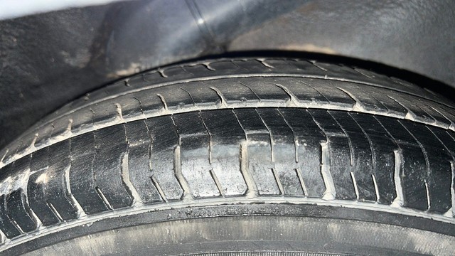 Second-hand 2013 Hyundai i20 Sportz Petrol for sale in Lucknow-34