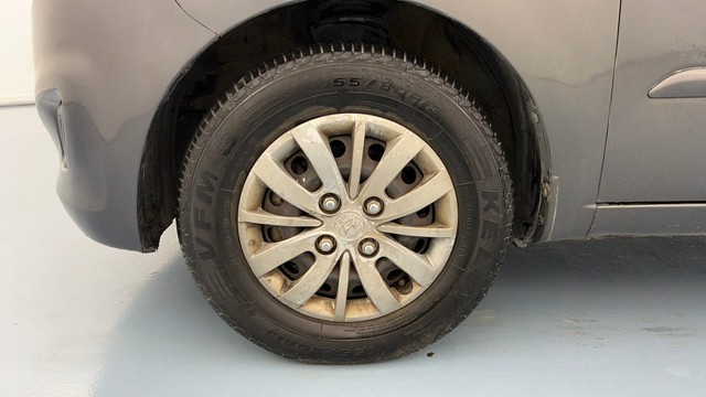 Second-hand 2013 Hyundai i20 Sportz Petrol for sale in Lucknow-20