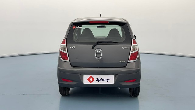 Second-hand 2013 Hyundai i20 Sportz Petrol for sale in Lucknow-4