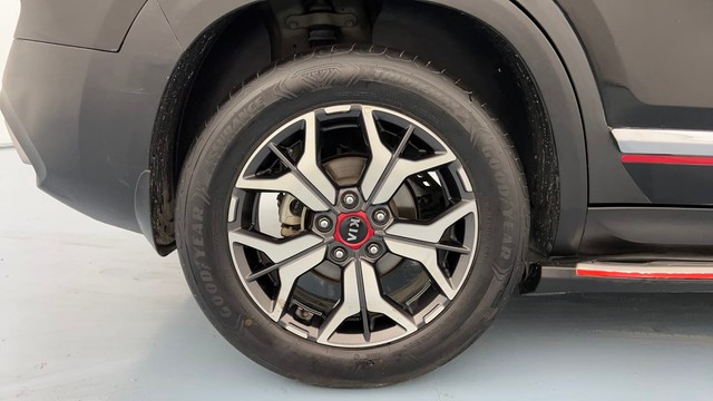 Second-hand 2020 Kia Seltos GTX Plus DCT for sale in Lucknow-18