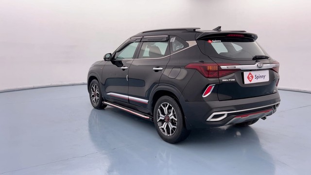 Second-hand 2020 Kia Seltos GTX Plus DCT for sale in Lucknow-5