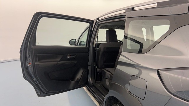 Second-hand 2023 Maruti Suzuki XL6 Zeta for sale in Lucknow-26