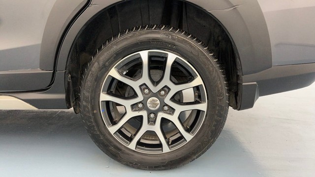 Second-hand 2023 Maruti Suzuki XL6 Zeta for sale in Lucknow-19