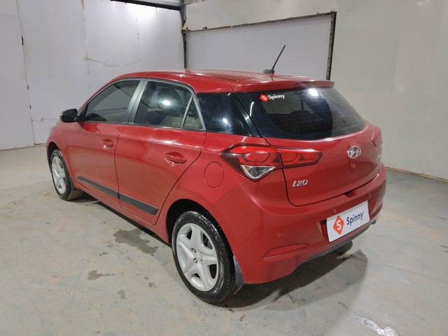Second-hand 2017 Hyundai i20 1.2 Asta for sale in Kochi-5