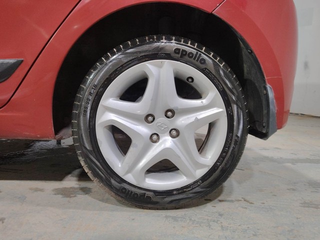 Second-hand 2017 Hyundai i20 1.2 Asta for sale in Kochi-19