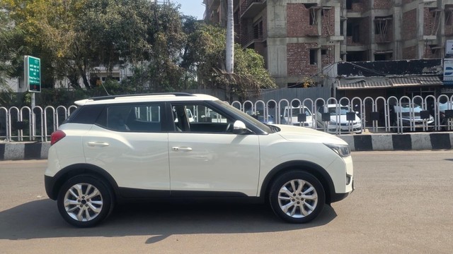Mahindra XUV300 W8 AMT Diesel BSIV Second-hand 2019 Mahindra XUV300 W8 AMT Diesel BSIV for sale in Lucknow-1