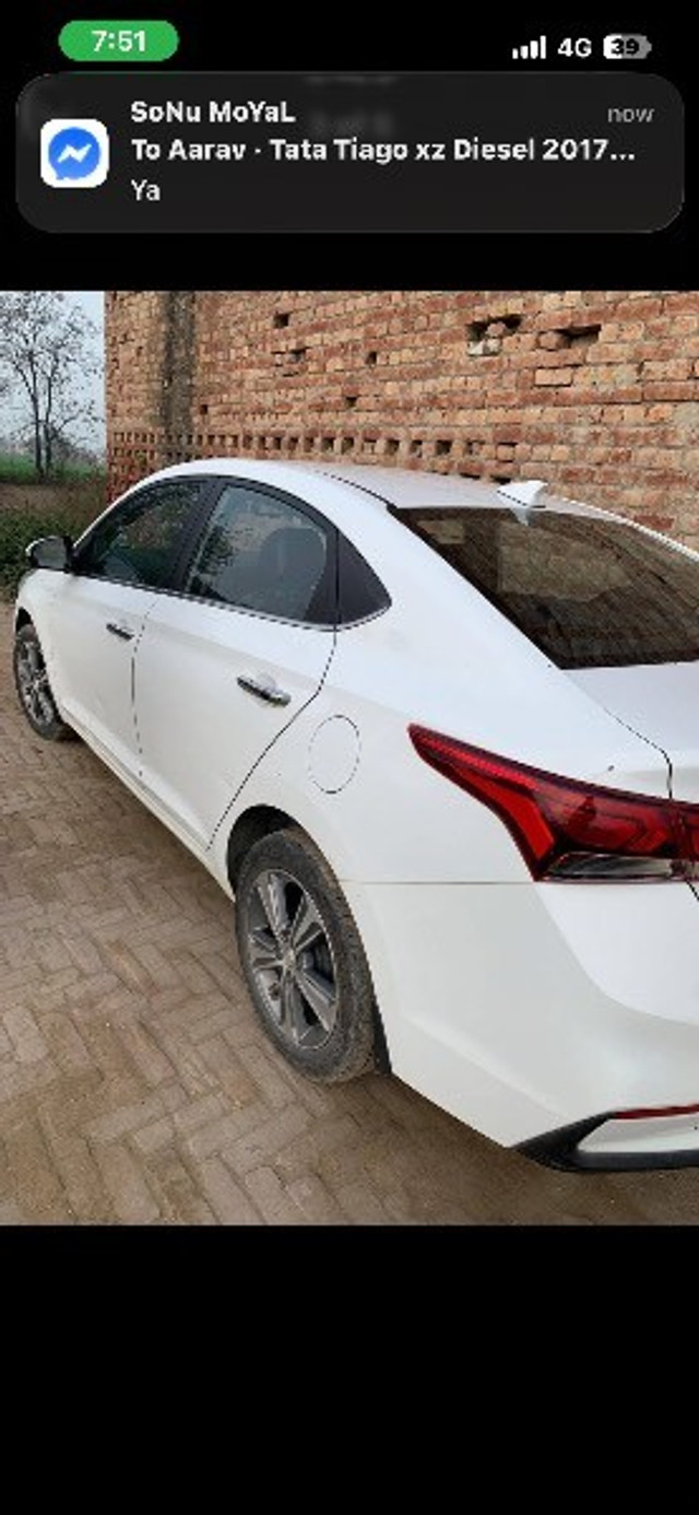 Second-hand 2019 Hyundai Verna CRDi 1.6 SX for sale in Sirsa-2