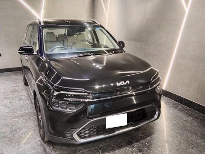 2022 Kia Carens Luxury Plus Turbo DCT 6 STR 2022-2023