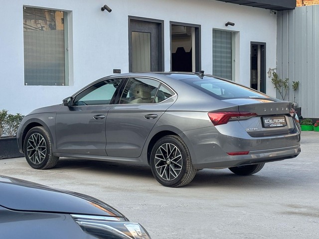 Skoda Octavia Laurin and Klement Second-hand 2022 Skoda Octavia Laurin and Klement for sale in New Delhi-8