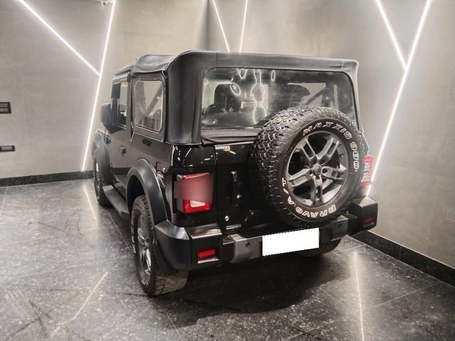 Second-hand 2022 Mahindra Thar LX 4WD Convert Top Diesel AT BSVI for sale in New Delhi-4