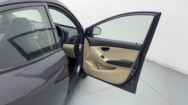 Second-hand 2015 Hyundai EON Magna for sale in New Delhi-16