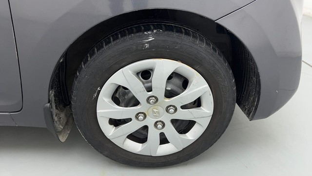 Second-hand 2015 Hyundai EON Magna for sale in New Delhi-17