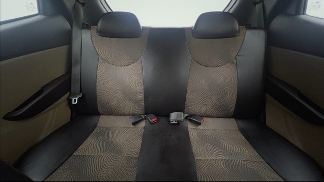 Second-hand 2015 Hyundai EON Magna for sale in New Delhi-37