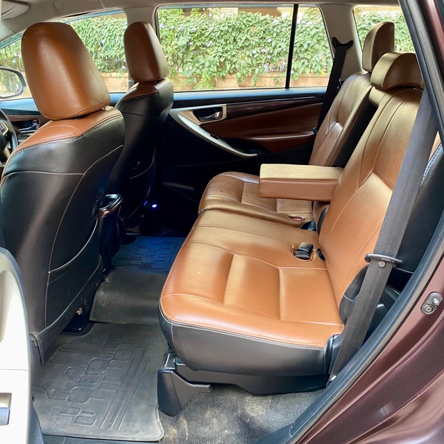 Second-hand 2018 Toyota Innova Crysta 2.8 GX AT BSIV for sale in Thane-15