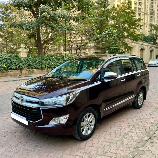 Second-hand 2018 Toyota Innova Crysta 2.8 GX AT BSIV for sale in Thane-12