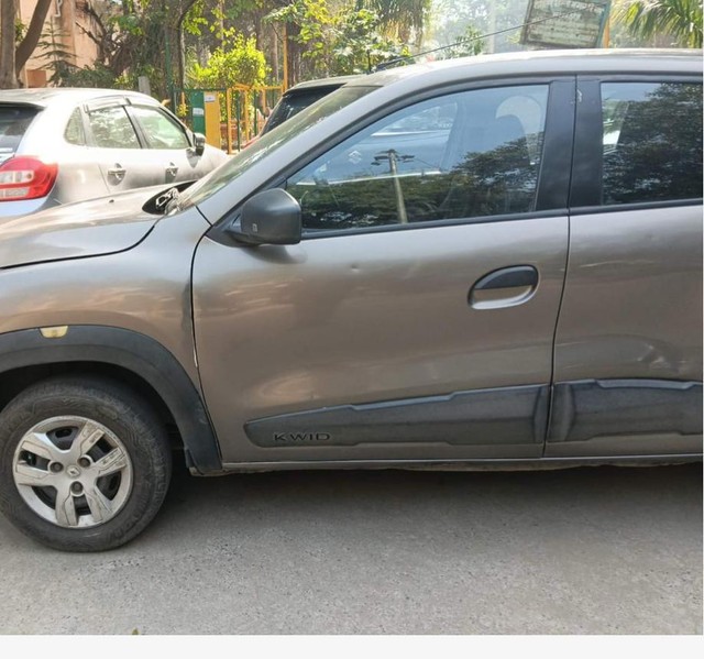 Second-hand 2016 Renault KWID RXT for sale in Noida-2
