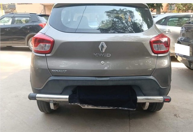 Second-hand 2016 Renault KWID RXT for sale in Noida-1